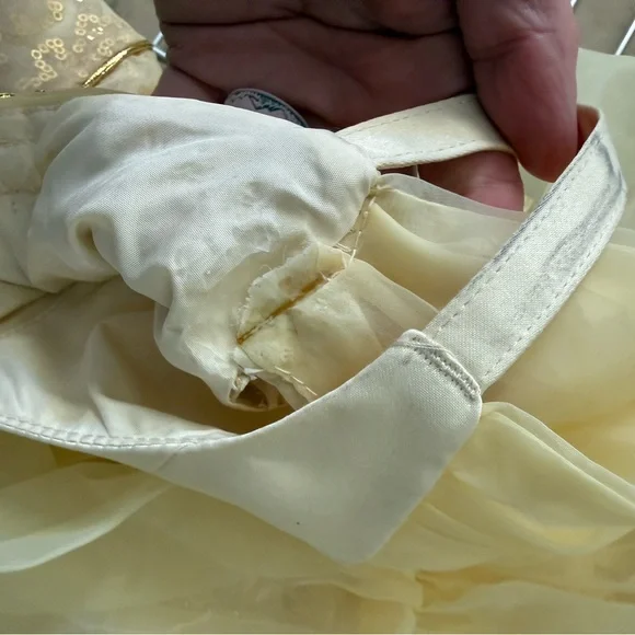 Disney Belle Designer Collection Dress – Size 5/6 - Beautiful Condition - Picture 9 of 13